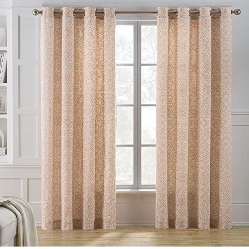 Keeco chalky scroll coral 2 curtain panels 54”x84”